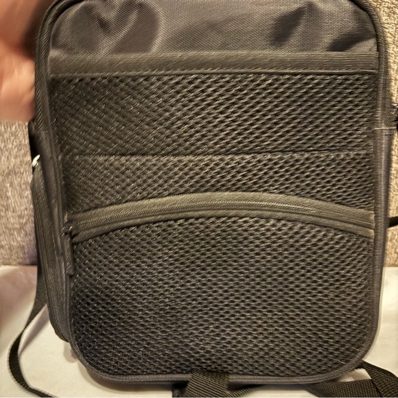 Nintendo DS Mario Carrying Case Bag Black Strap Pockets Buckle Zippered - Picture 8 of 9